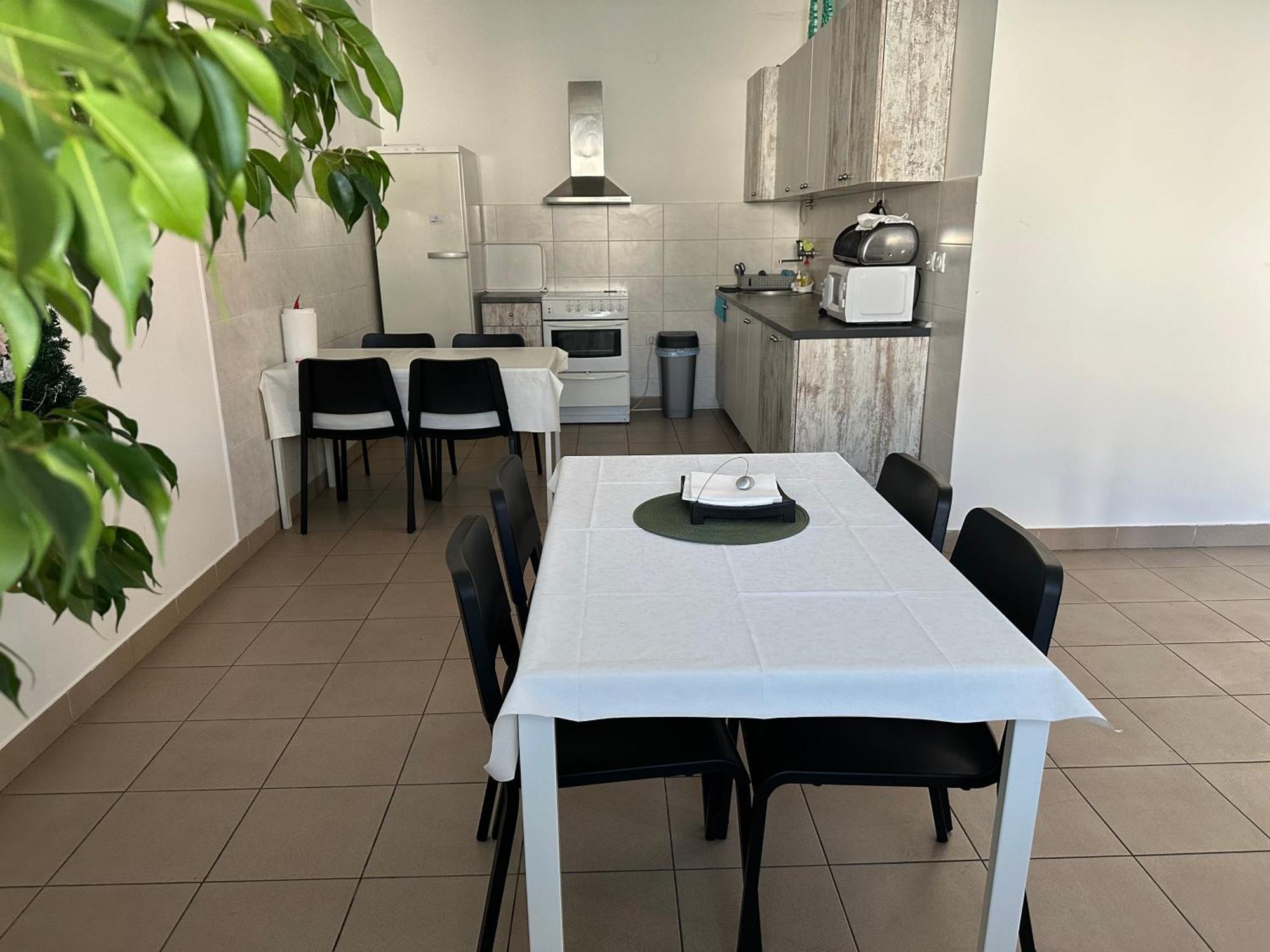 Omis Rooms Pančevo Екстериор снимка